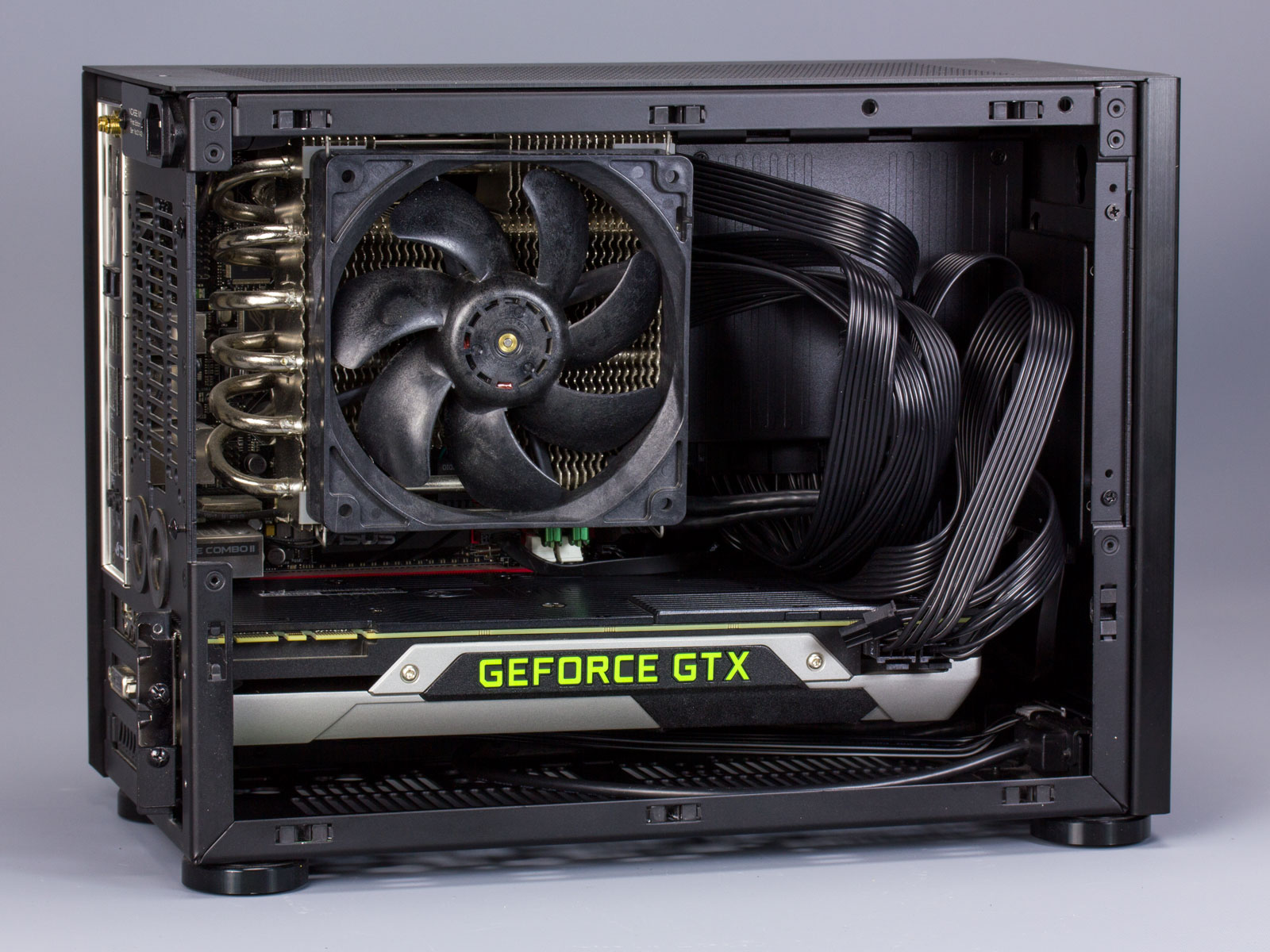 CableMod Custom SF600 Cables Review