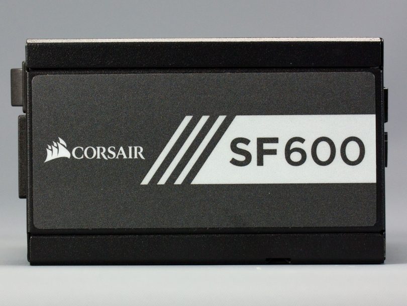 Corsair-SF600-side